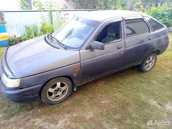 ВАЗ 2112 1.5 МТ, 2002, 240 000 км