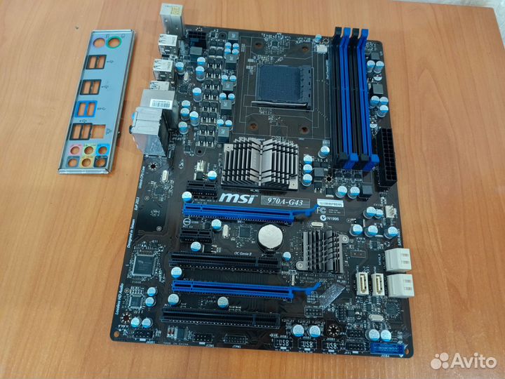 Материнская плата am3+