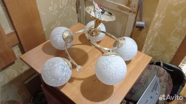 Люстра светильник потолочный 5 ламп