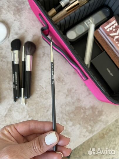 Кисти для макияжа mac 210
