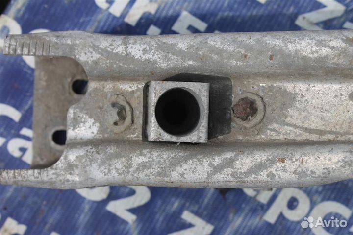 Усилитель заднего бампера Опель Сигнум