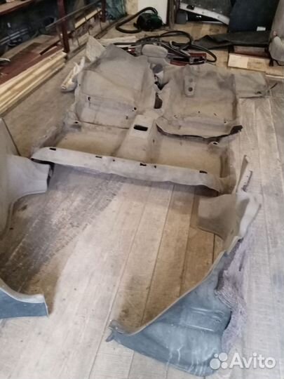 Панели и облицовка салона Toyota Premio ZZT240