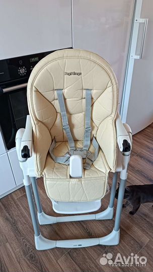 Стульчик для кормления peg perego