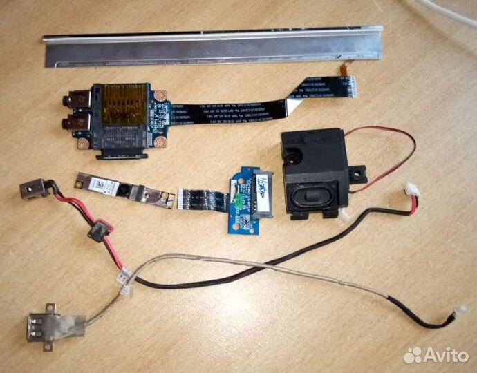 Запчасти на ноутбук Lenovo G570