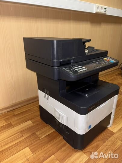 Мфу, принтер, сканер kyocera ecosys m3040dn