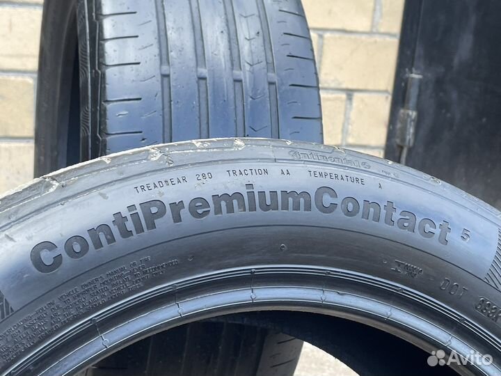 Continental ContiPremiumContact 5 215/55 R17 94V
