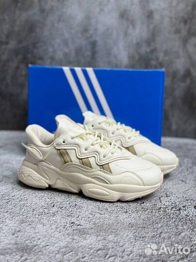 Кроссовки Adidas Ozweego