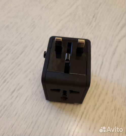 Универсальное зарядное устройство адаптер 2usb