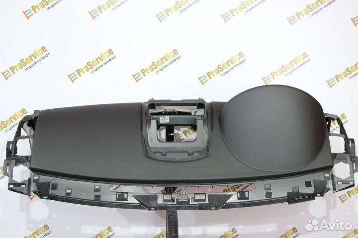 Торпедо Mitsubishi Galant панель приборов