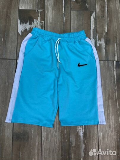 Костюм спортивный Nike