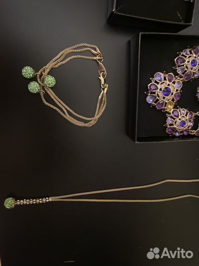 Бусы и колье