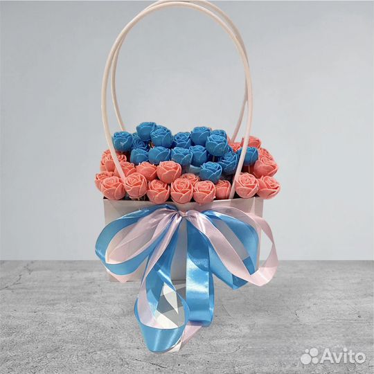 Сладкий букет из шоколадных роз с шоко мишкой