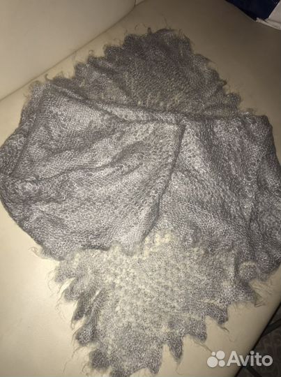 Пуховый платок новый