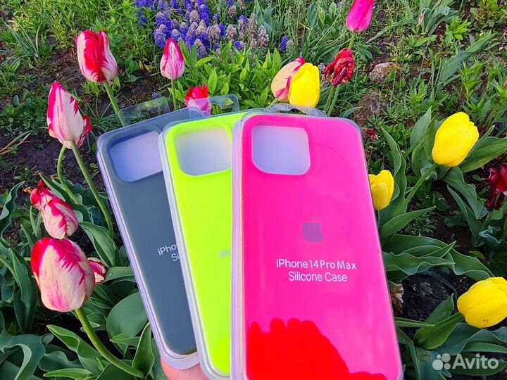 Чехол на iPhone