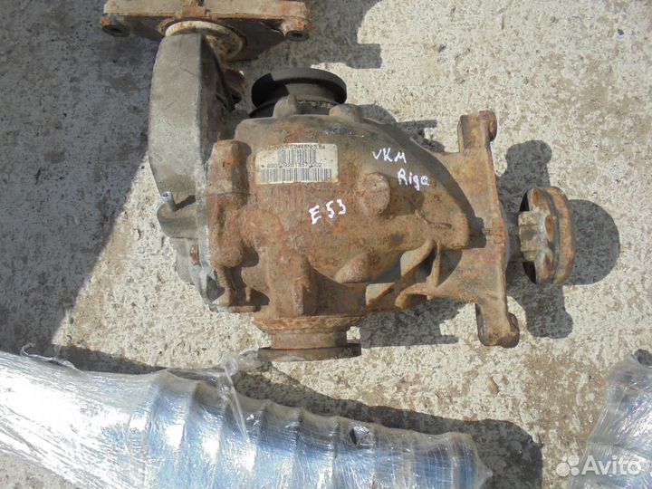 Редуктор задний бмв Х5 Е53 (3.64)