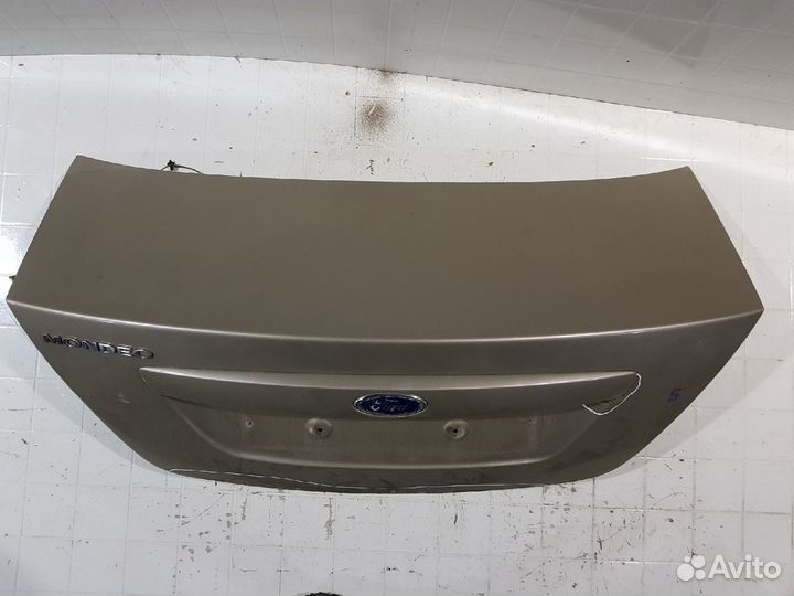 Крышка багажника Ford Mondeo 3