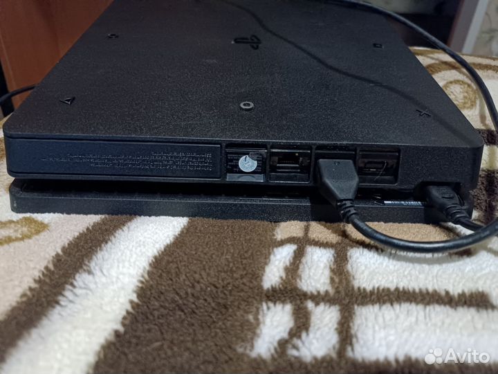 Sony playstation 4 PS4 slim 500gb