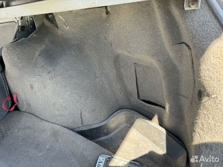Обшивка багажника kalina