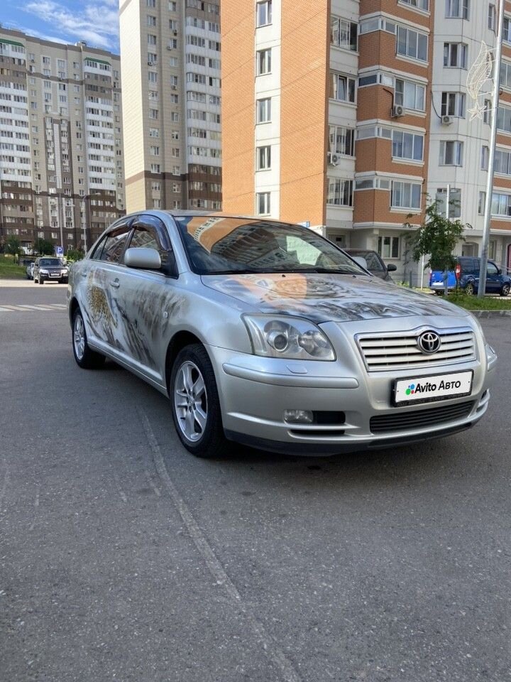 Toyota Avensis: фото владельца