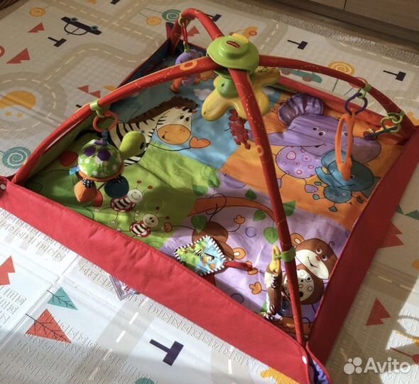 Развивающий коврик