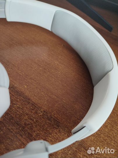 Наушники JBL quantum 100