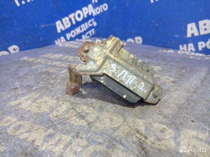 Активатор замка двери Mitsubishi Pajero 2