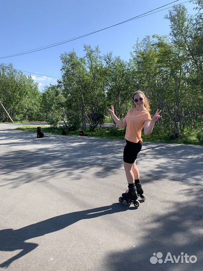 Инструктор по роликам