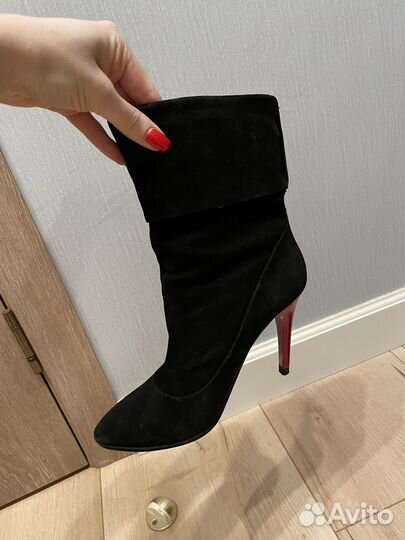 Ботильоны замшевые