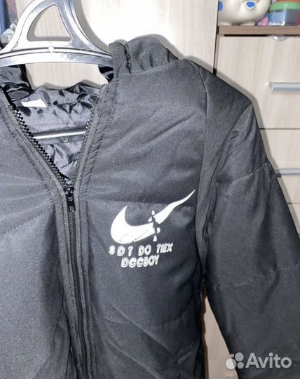 Куртка весенняя