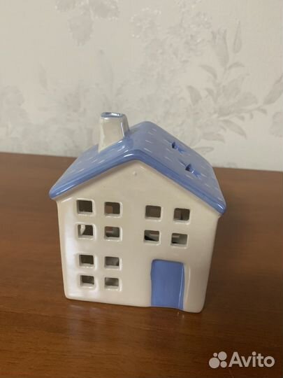 Статуэтка домик