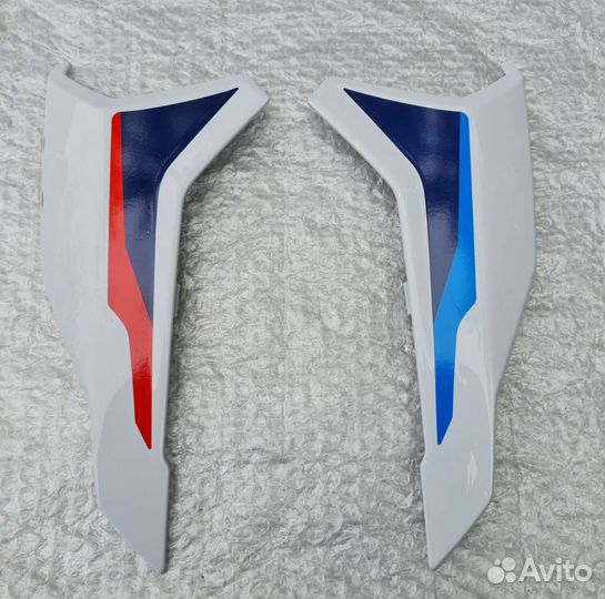 BMW S1000R K63 Задняя Боковая Часть Лев.Прав