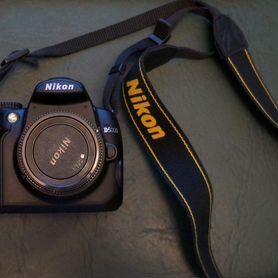 Nikon D5000