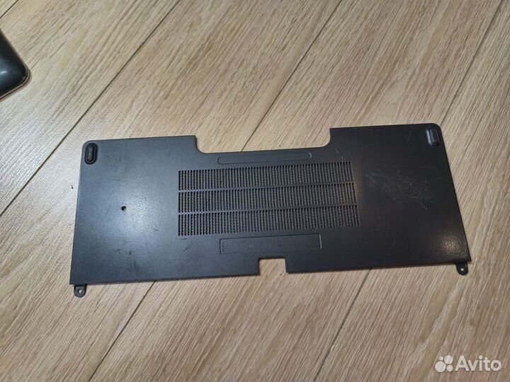 Ноутбук dell latitude e7240 на запчасти