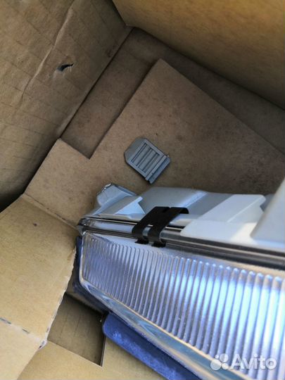 Фара левая Saab 9-3 (98-03)