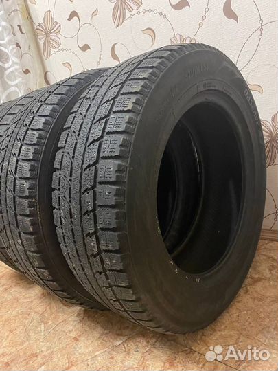 Toyo Observe GSi-5 225/65 R17 102