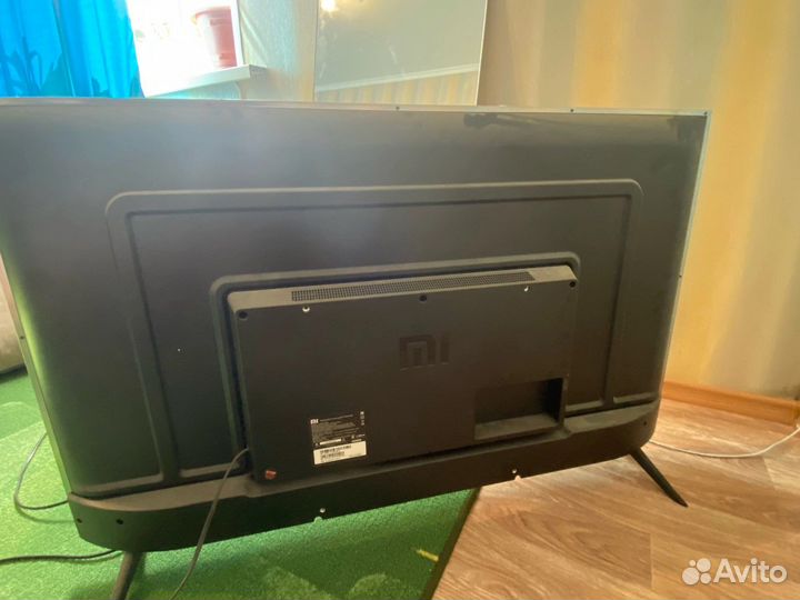 Разбитый Телевизор LED Xiaomi Mi TV 4S 43