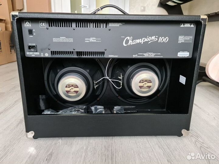 Fender Champion 100 Combo