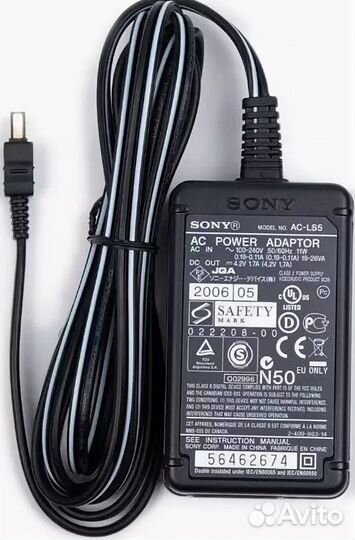 Новые адаптеры Sony AC-LS5, Sony AC-LM5A