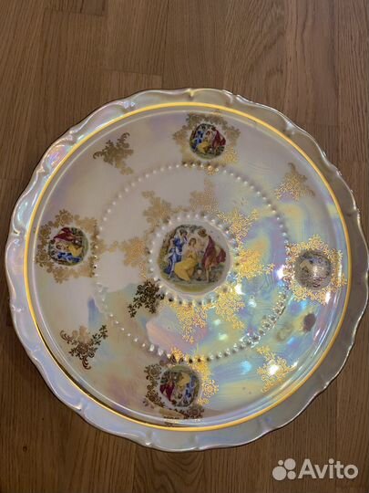 Тортовница на ножке Мадонна Чехия