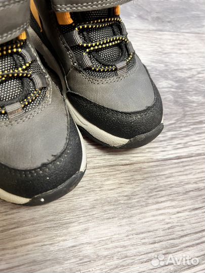 Ботинки демисезонные 23 размер