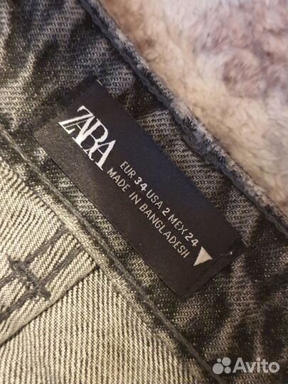 Джинсы Zara широкие