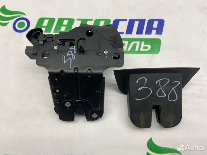 Замок крышки багажника Audi Q7 6A casa 2008