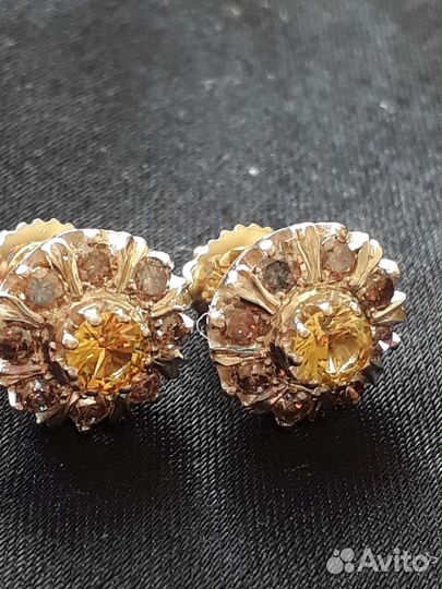 Пуссеты:сапфиры,бр-ты,3,24г,серт. МГУ