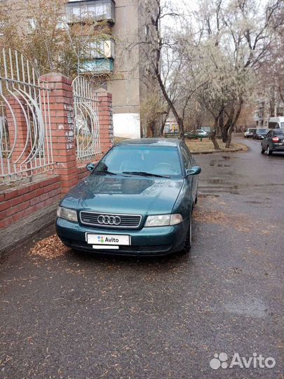 Audi A4 2.4 МТ, 2000, 300 000 км