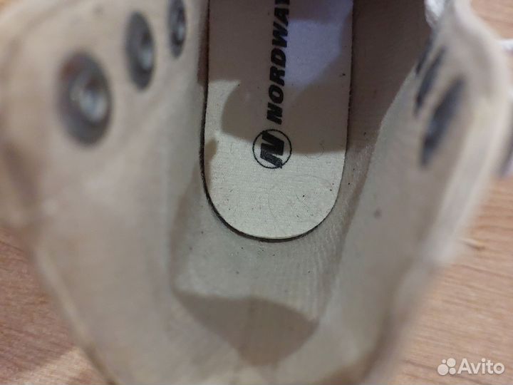 Коньки фигурные 30рр кожа