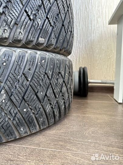 Goodyear Ultragrip Ice Arctic 215/55 R17 98T