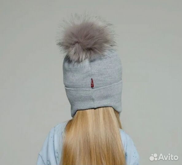 Теплая шапка вязаная