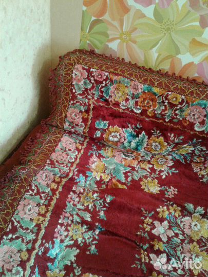 Плотное покрывало