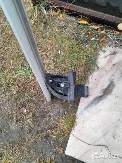 Багажник на рейлинги