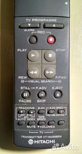 Пульт видеомагнитофона Hitachi VT-RM598EM